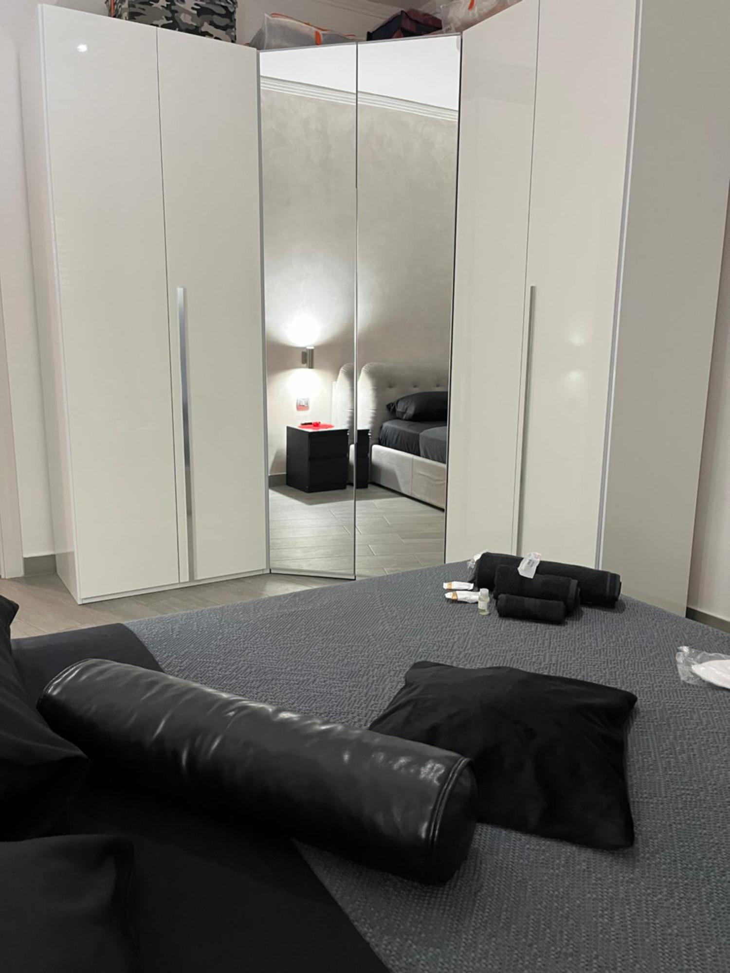 Holiday Home Un Posto Solare ナポリ エクステリア 写真